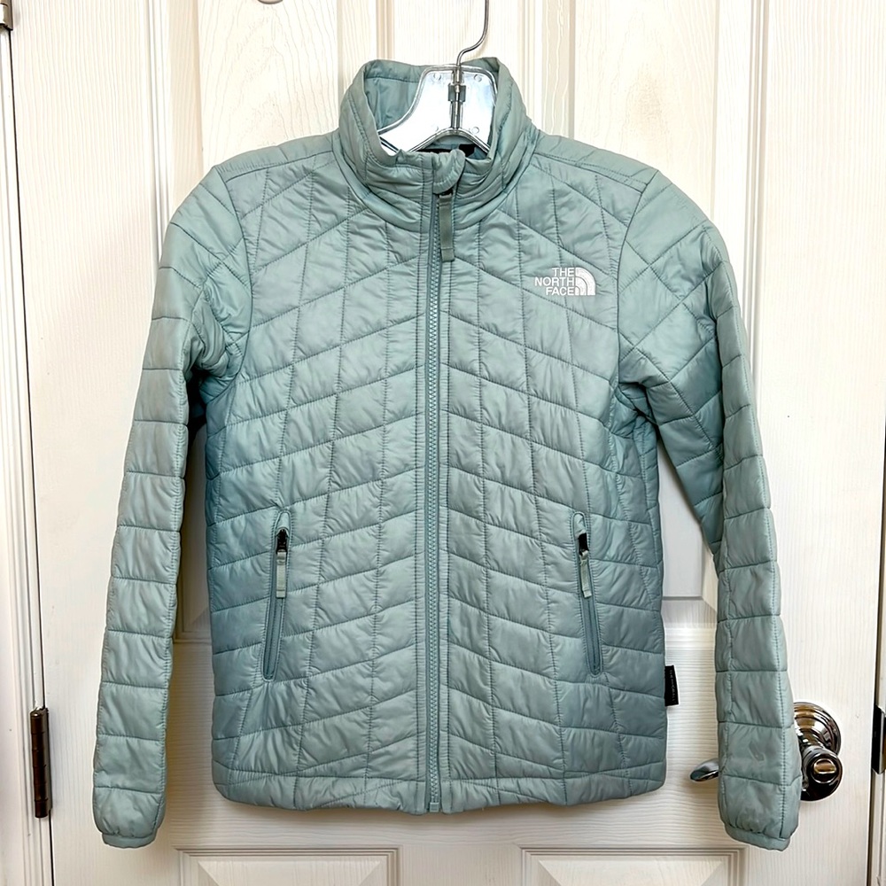 The North Face girl 7/8 Thermoball Eco jacket light green lime